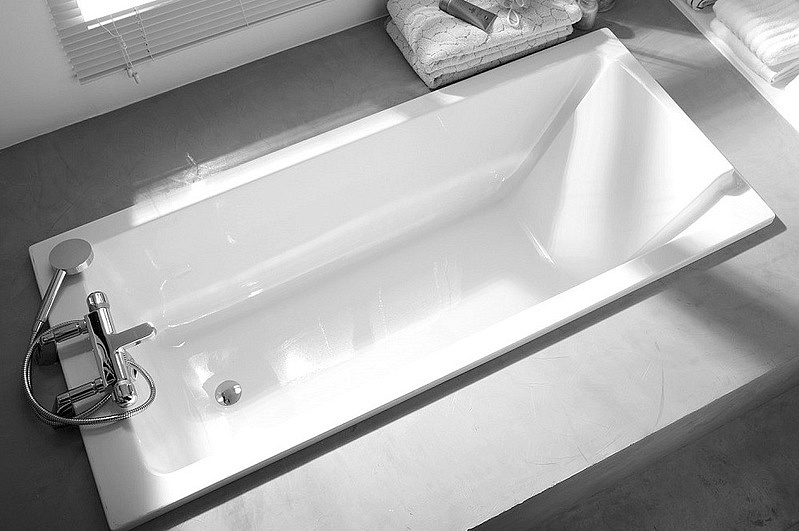 изображение Акриловая ванна Jacob Delafon Sofa 170x75 E60515RU-01 от Магия Воды